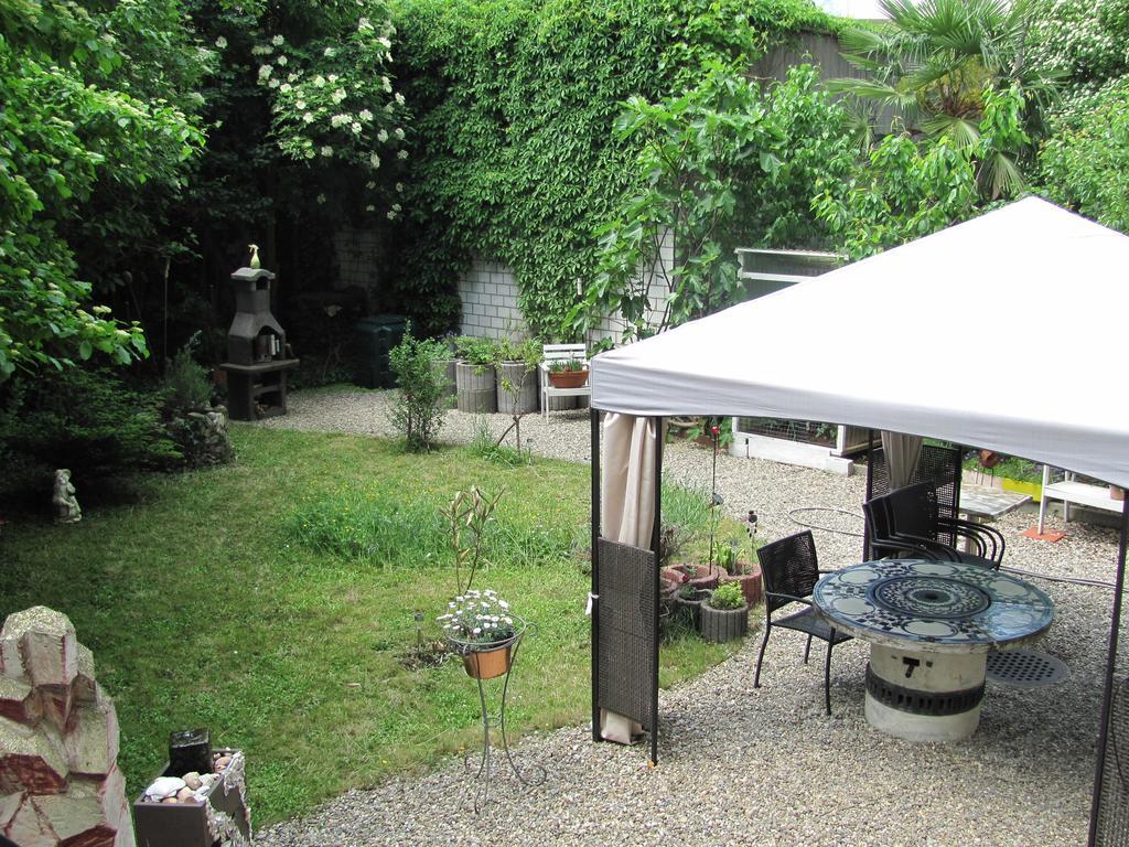 Kiki'S B&B Basel Cameră foto